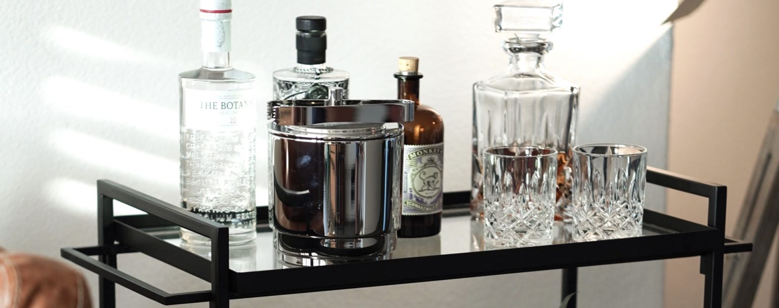 Interior Design Barwagen dekorieren