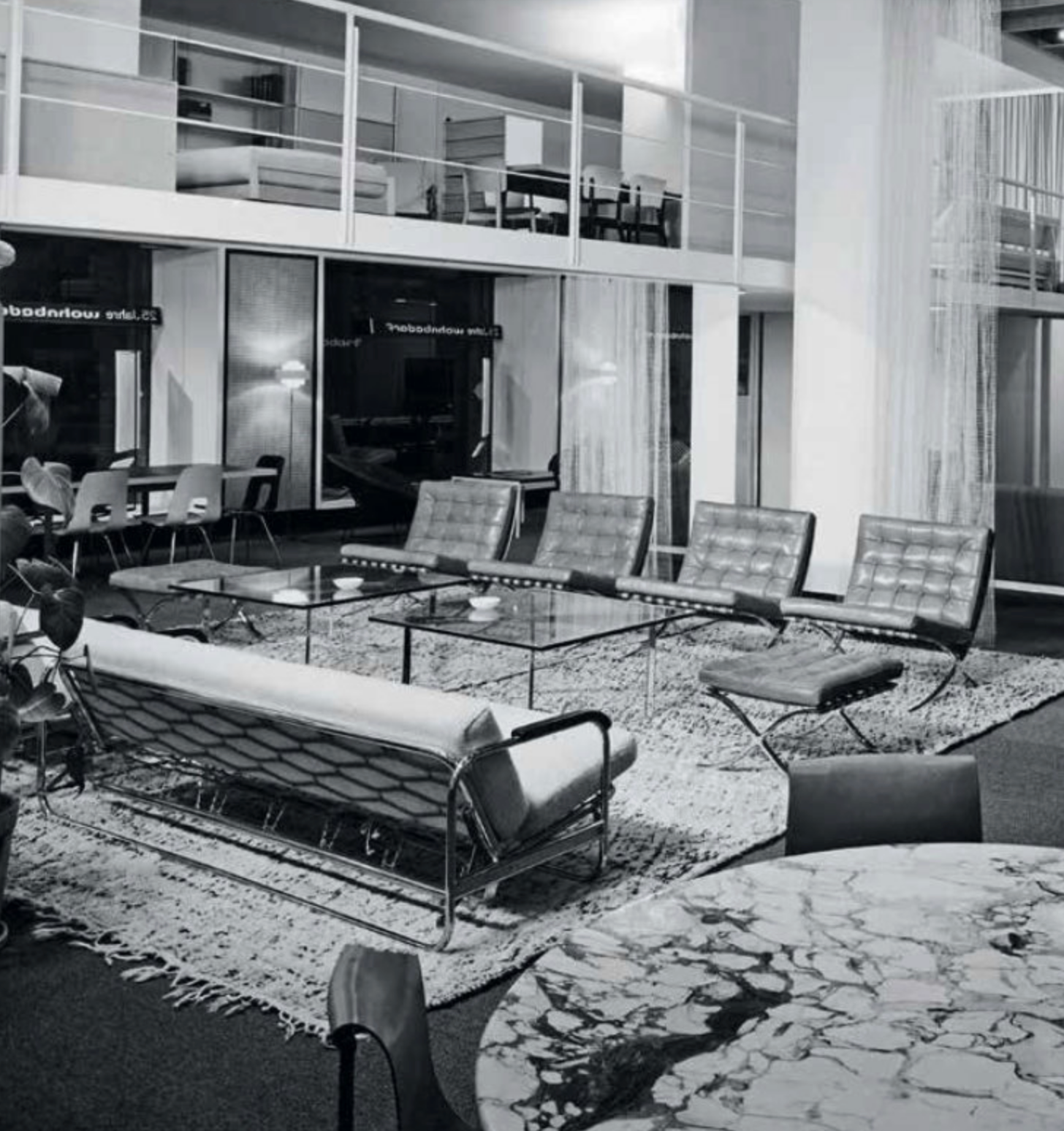 Möbelgeschäft Wohnbedarf